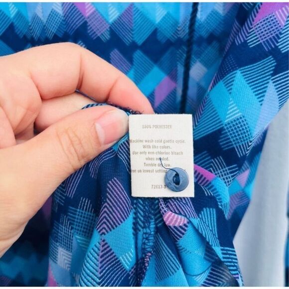 Decree Sheer Abstract Long Sleeve Blouse Size L Women’s Blue / Purple Geometric - Picture 9 of 11